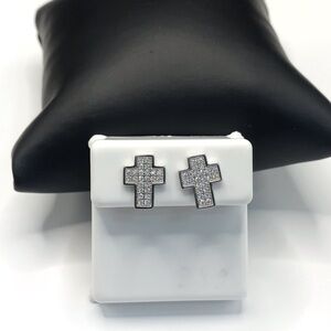 925 Sterling Silver 0.30CT MOISSANITE Small Cross Stud Earrings unisex screw bac